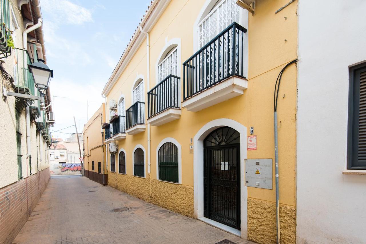 Trinidad Trafalgar, Quiet And Nice Aprtment In The Heart Of The Spanish Culture Malaga Exterior photo